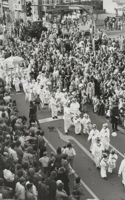 Kolloge (Fotograf), Karnevalsumzug Ganderkesee, März 1992, Schlossmuseum Jever/NWZ-Archiv