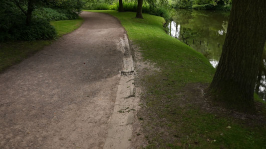 Abb. 1 Erosionserscheinungen durch zunehmende und stärker auftretende Niederschläge.