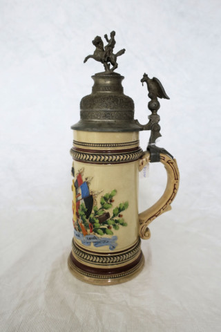 Ein sogenannter Reservistenkrug (Inv.-Nr. 14358).