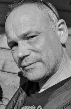 Franz Fendt als Archivar Albert Ehrenstein (3)<br />
© Privat<br />
JPG, 1.0 MB >><a href="https://www.schlossmuseum.de/wp-content/uploads/2025/07/Franz-Fendt-als-Archivar-Albert-Ehrenstein-Foto-Privat(3).jpg" target="_blank">Download</a><<