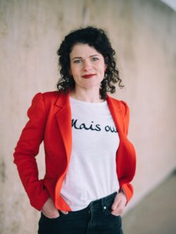 Ramona Krohn (4)<br />
© Ramona Krohn by Holger Nitschke<br />
JPG, 0.9 MB >><a href="https://www.schlossmuseum.de/wp-content/uploads/2025/07/Ramona-Krohn-als-Maria-von-Jever-Foto-Privat(4).jpg" target="_blank">Download</a><<