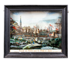 JPG, 0.5 MB >><a href="https://www.schlossmuseum.de/wp-content/uploads/2026/03/hinterglasbild-ansicht-von-boston-um-1840-foto-gerlinde-domininghaus-copyright-schlossmuseum-jever.jpg" target="_blank">Download</a><<<br />
Foto: Gerlinde Dominghaus<br />© Schlossmuseum Jever